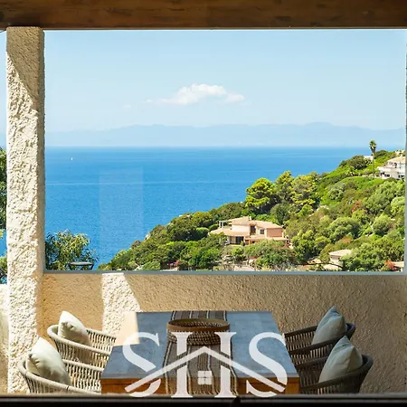 Soleil Private Pool & Stunning Sea View Torre delle Stelle